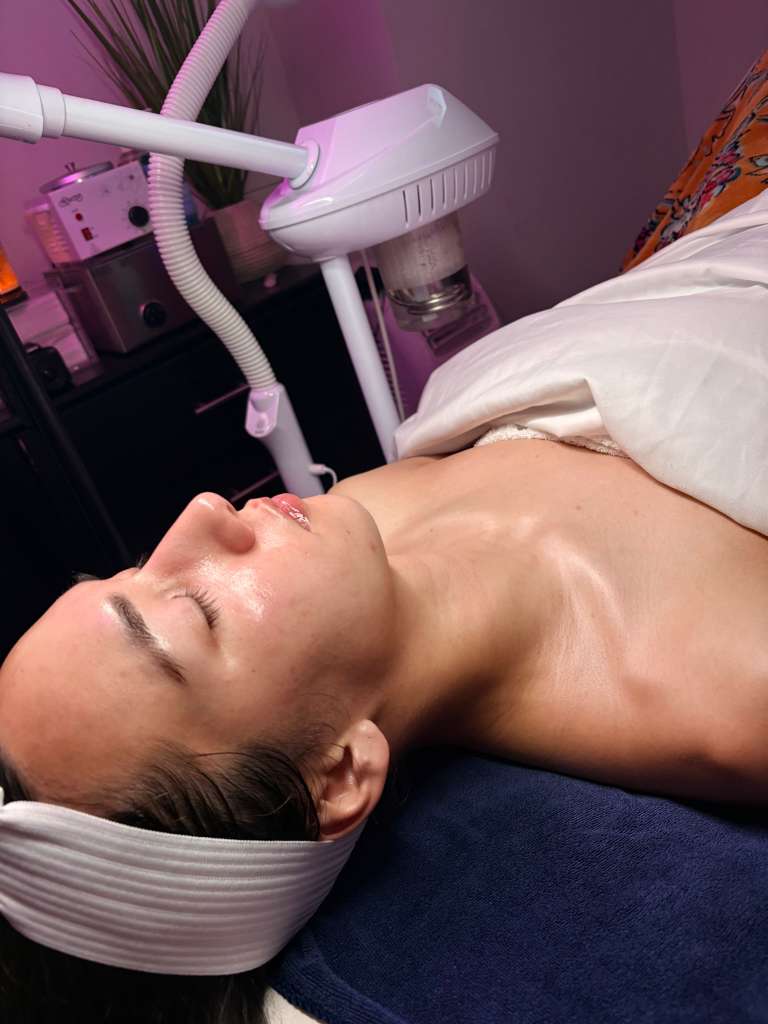 Relaxing facial spa experience